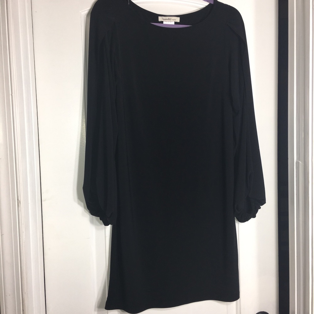 Gorgeous Black Sheath Dress - Picture 3 of 8
